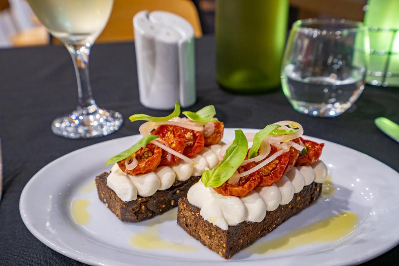 Hospitality Esperance Surestay Collection By Best Western (Adults Only) Eksteriør bilde